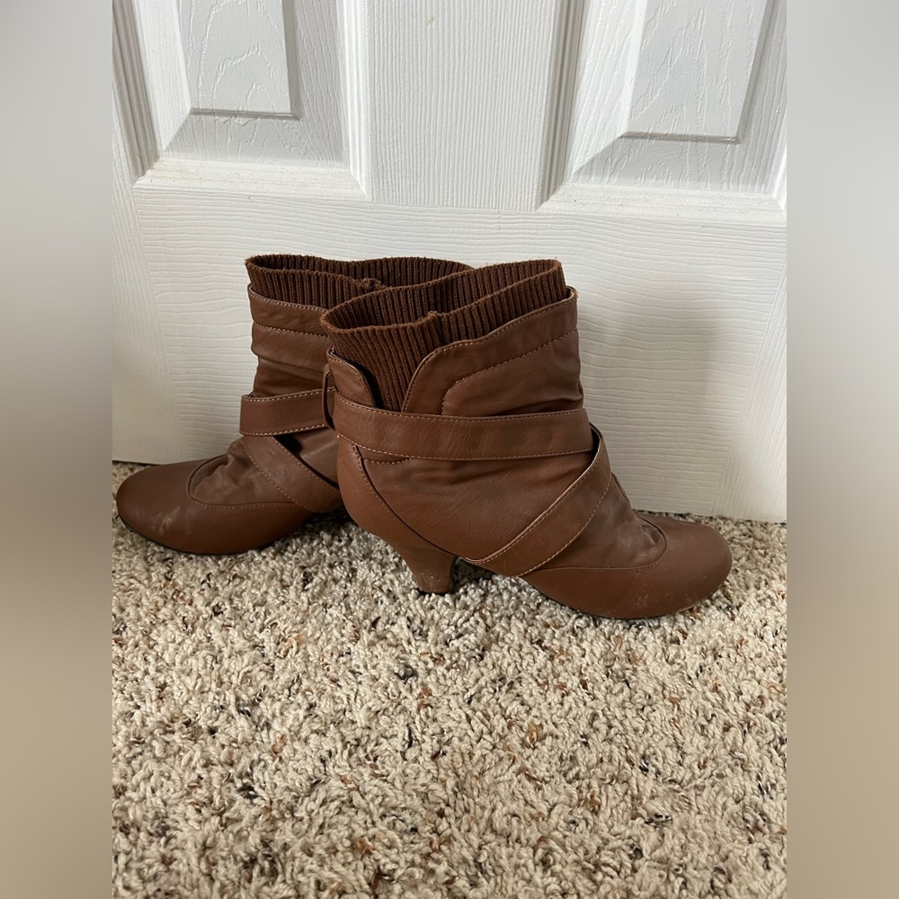 Booties - Picture 3 of 5